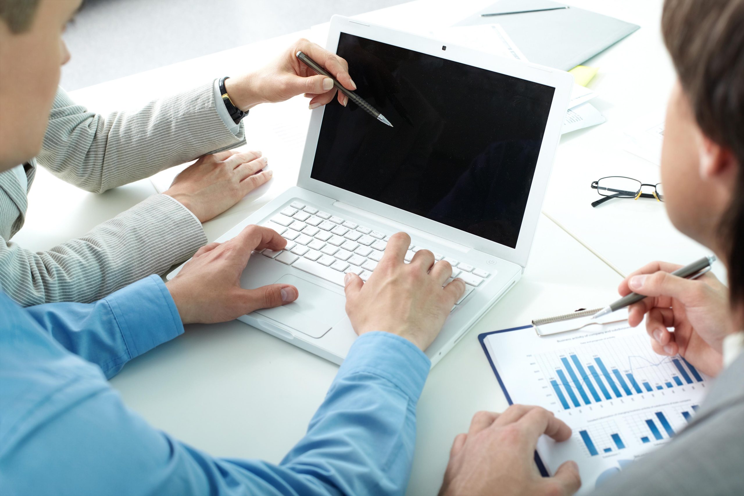 士業・コンサルタントの動画販売｜専門知識をオンライン講座にして収益の柱を作る方法